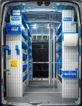 01_Aménagement pour peintre sur Ford Transit avec barres arrimage chargement
