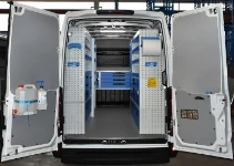 01_Daily équipé par Syncro pour assistance machines