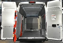 01_Fiat Ducato pour machines pour stérilisation avec rampe fermée