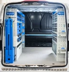 01_Ford Custom L1 H1 avec aménagement Syncro conçu pour chauffagiste