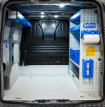 01_Ford Custom pour nettoyage panneaux solaires (1)