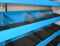 01_Rayonnage avec partie postérieure et séparateurs hauts