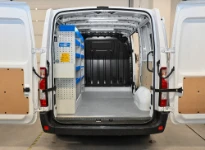 01_Renault Master 2010 L1 H1 meublé sur une seule paroi pour plombier