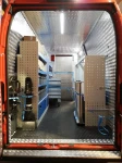 02_Aménagement complet avec éléments Syncro Ultra et revêtements en aluminium strié pour Crafter