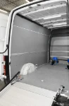 02_Détail accrochage rampe de chargement sur Sprinter