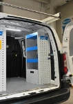03a_Paroi de droite Proace City avec module d’aménagement sur mesure Syncro