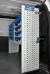 03_Meuble pour fourgon Syncro sur la paroi séparation cabine de Vivaro