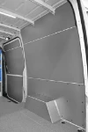 03_Paroi de droite Sprinter avec panneau en acier hyper résistant et revêtement passage de roue