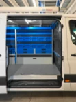 03_Sprinter avec cloison séparation cabine dotée de barres Syncroblock et sangles