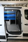 04a_Accès par la porte coulissante à Proace City aménagé par Syncro