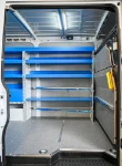 04_De la porte coulissante : dispositif arrimage valises avec sangle sur Iveco Daily