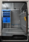 04_Paroi séparation cabine de Daily avec accessoires de blocage Syncro