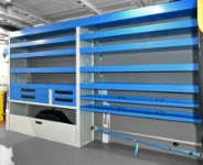 04_Système arrimage valises sur Transit aménagé par Syncro System 