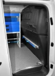 04_Système Syncro arrimage valises avec barre et sangle pour fourgon sur Proace City