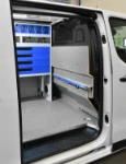 04_Systèmes arrimage sur paroi séparation cabine Vivaro