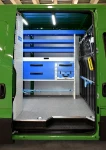 04_Systèmes d’arrimage sur paroi séparation cabine Daily Iveco agencés par Syncro System
