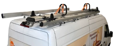 05_ Barres porte-tout et porte-échelles à une glissière pour le toit de Crafter VW pour énergies renouvelables