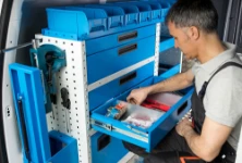 10_Tiroir avec accessoires tapis antiglisse et séparateurs métalliques