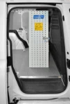 22_Nouveau Caddy 2021 avec rayonnages sur la paroi séparation cabine