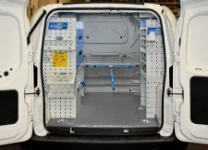 Aménagement Fiorino avec rayonnage