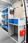 Scaffalatura con cassetti e banco per Sprinter