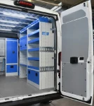Rivestimento lato sinistro del Dokker con copriruota in alluminio mandorlato