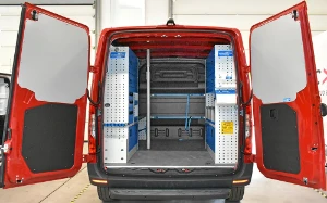 Aménagement pour un poseur de menuiseries sur Sprinter Aménagement pour un poseur de menuiseries sur Sprinter