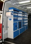Modulo sinistro dell'allestimento Syncro Ultra nel NV250, con pannello portautensili e portarotoli