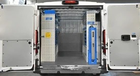 Rivestimento interno in legno e lamiera e portatutto per Jumpy