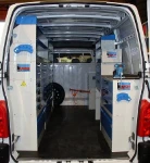 Allestimento officina mobile sul Dacia Dokker con morsa, portarotolo e tanica