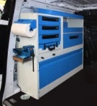 Armoires à tiroirs, à étagères et accessoires sur véhicule équipé pour assistance aqueducs