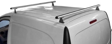 Barres de toit montées sur le Renault Kangoo