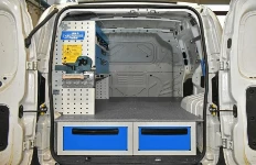 Blocs-tiroirs sous-plancher dans Fiorino