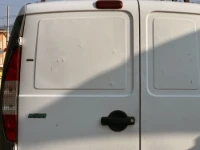 Carrosserie endommagée du Fiat Doblo