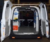 Courier aménagé par Syncro System pour assistance chaudières