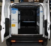 Doblò Fiat aménagé pour distributeurs de carburant