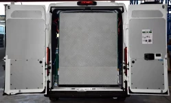 Ducato avec habillage et rampe de chargement
