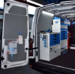 Flanc gauche atelier mobile sur Master