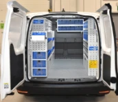 Ford Transit Connect aménagé pour l'activité professionnelle en ville