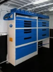 Fourgon aménagé pour installateurs sanitaires
