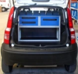 Allestimento officina mobile sul Dacia Dokker con morsa, portarotolo e tanica