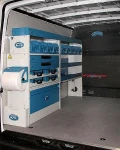 Modulo Syncro Ultra nel NV250 con cassetta di pronto soccorso e supporto per attrezzo