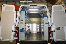 Rivestimento interno in legno e lamiera e portatutto per Jumpy