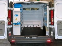Rivestimento interno in legno e lamiera e portatutto per Jumpy