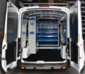 Fourgon pour installation réseaux Wi-Fi, data et audio