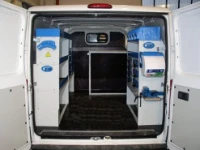 Allestimento officina mobile sul Dacia Dokker con morsa, portarotolo e tanica