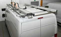 Portascale sul tetto del Movano Opel