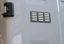 Grille de ventilation pour fourgons