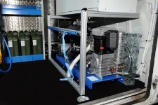 Groupe électrogène de 380 V 6,2 KVa et compresseur 830 L /minute