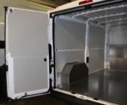 Habillage, cache-passage de roue, plancher et revêtement de cloison pour le Jumpy